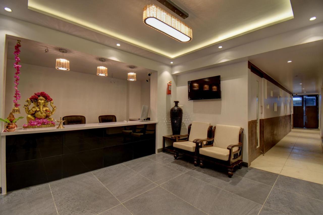 Elite Hotel Лонавала Экстерьер фото