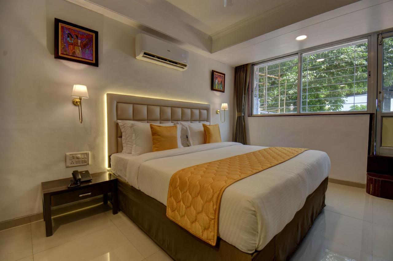 Elite Hotel Лонавала Экстерьер фото