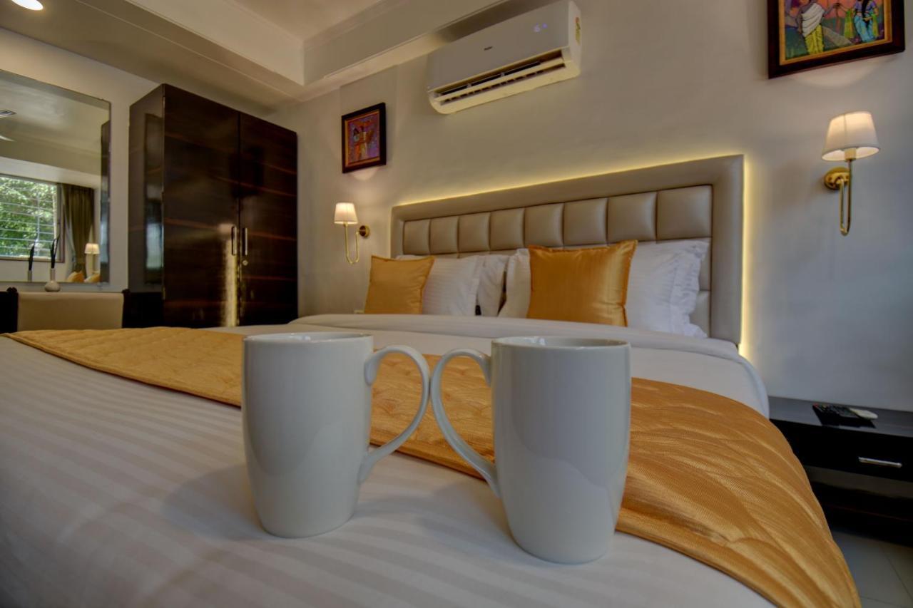 Elite Hotel Лонавала Экстерьер фото