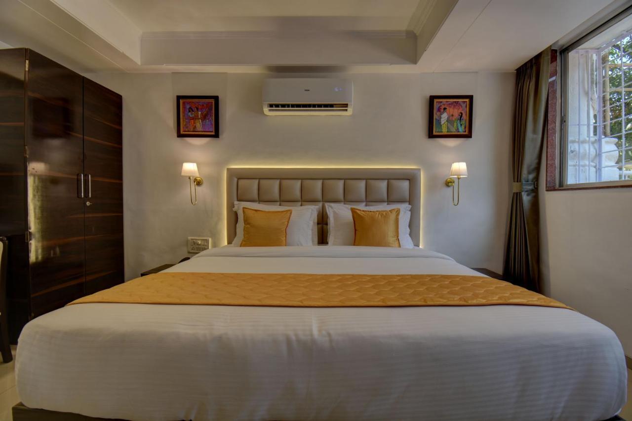 Elite Hotel Лонавала Экстерьер фото